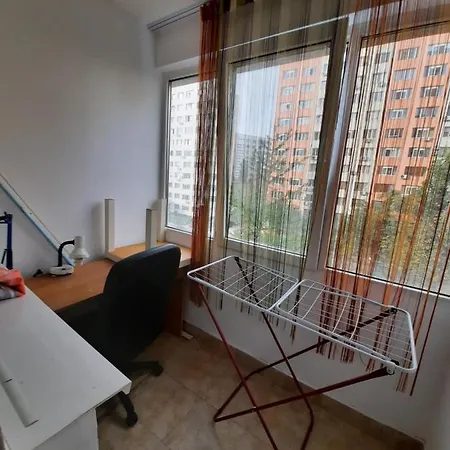 Rosa Apartament * Bükreş